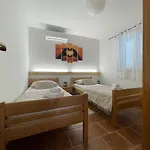Casa de Férias With Private Pool And Mini Golf Fjaka, Zadar Region *