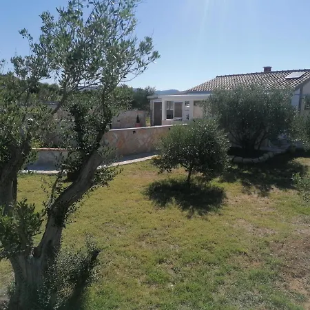 With Private Pool And Mini Golf Fjaka, Zadar Region Bulic