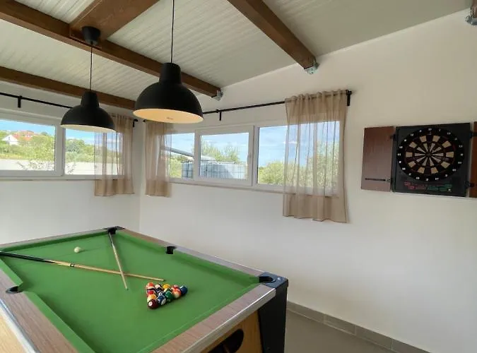 With Private Pool And Mini Golf Fjaka, Zadar Region Vikendica Bulic
