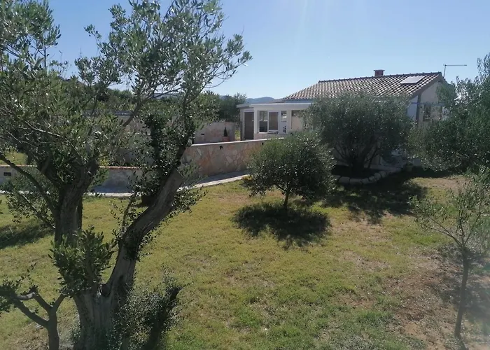 With Private Pool And Mini Golf Fjaka, Zadar Region Bulic
