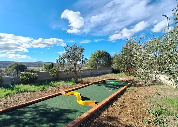 With Private Pool And Mini Golf Fjaka, Zadar Region Bulic