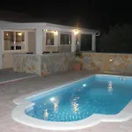 Σπίτι διακοπών With Private Pool And Mini Golf Fjaka, Zadar Region